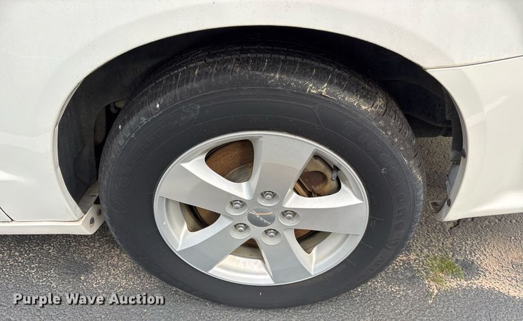 image for item OB9652 2013 Dodge Grand Caravan van