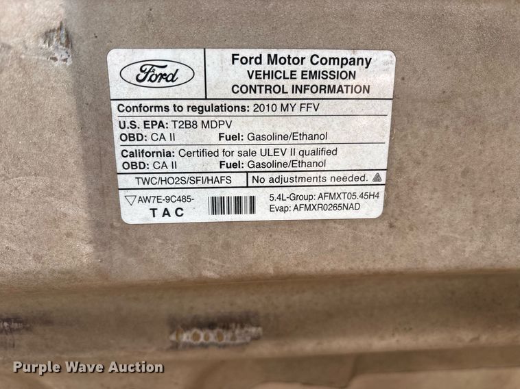 image for item OB9653 2010 Ford E350 Super Duty handicap accessible van