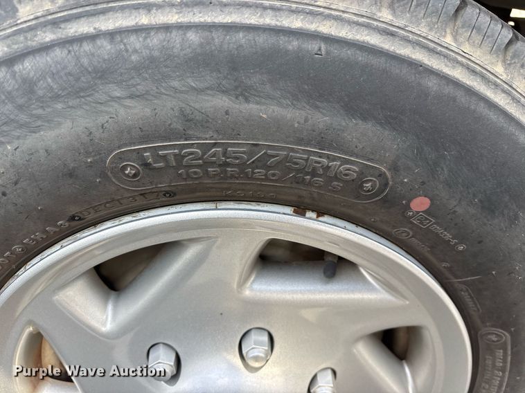 image for item OB9653 2010 Ford E350 Super Duty handicap accessible van