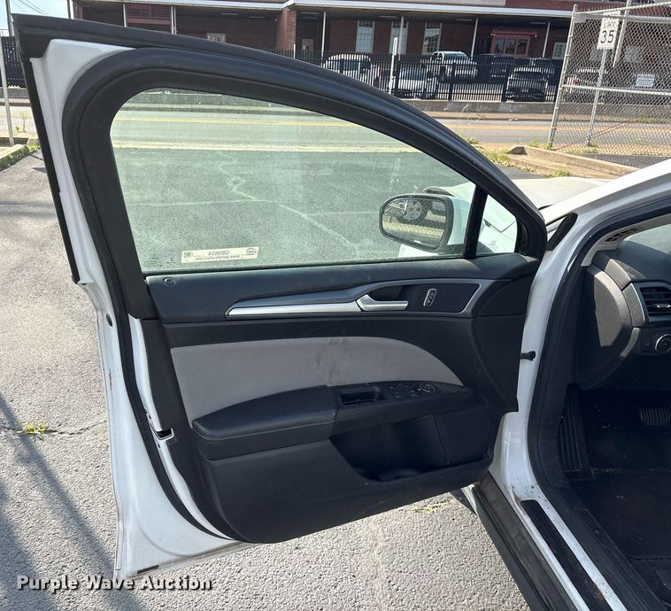 image for item OB9654 2015 Ford Fusion 