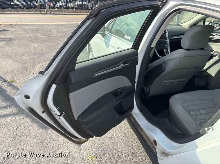 image for item OB9654 2015 Ford Fusion 