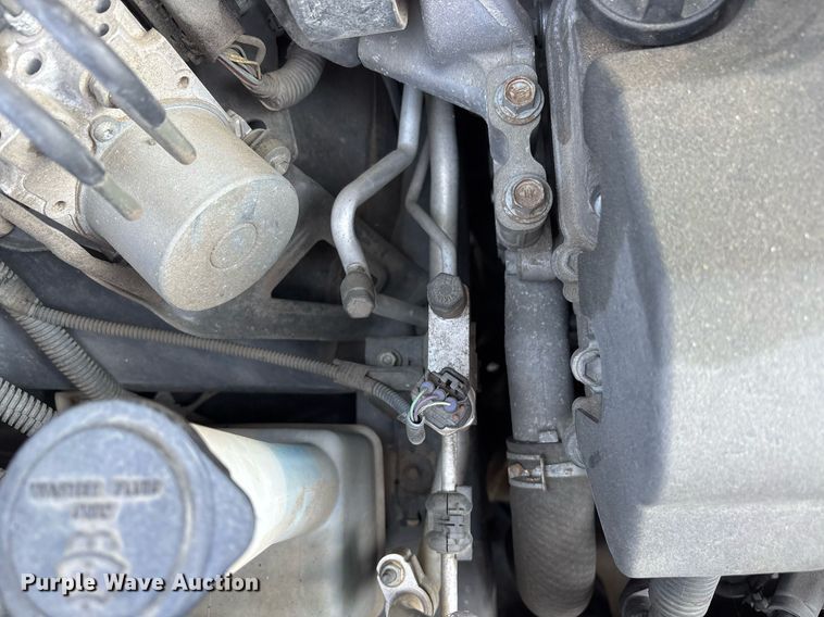 image for item OB9655 2014 Toyota Sienna LE van