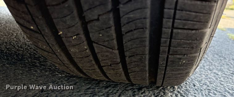 image for item OB9655 2014 Toyota Sienna LE van