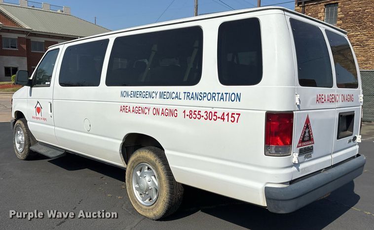 image for item OB9656 2014 Ford E350 Super Duty van