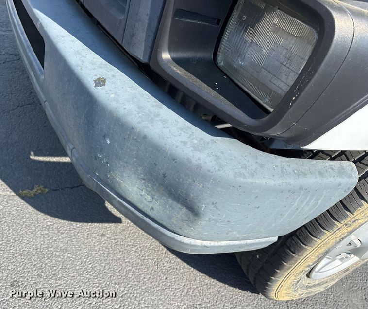 image for item OB9656 2014 Ford E350 Super Duty van