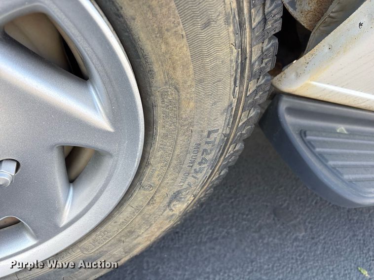 image for item OB9656 2014 Ford E350 Super Duty van