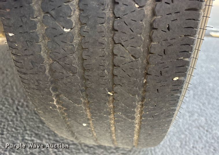 image for item OB9657 2013 Ford E350 Super Duty van