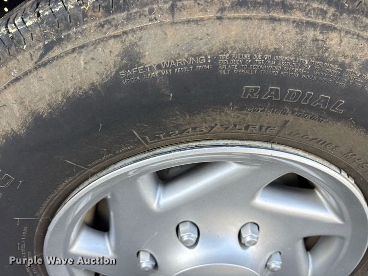 image for item OB9657 2013 Ford E350 Super Duty van