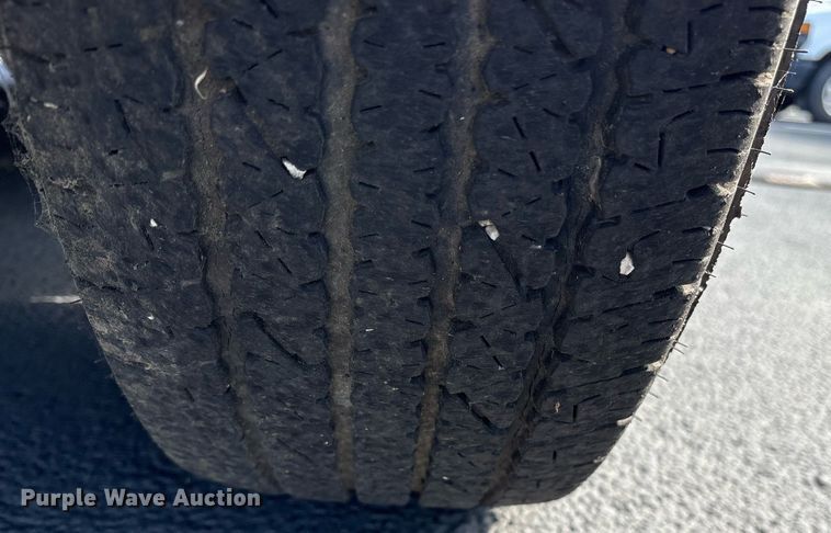 image for item OB9657 2013 Ford E350 Super Duty van