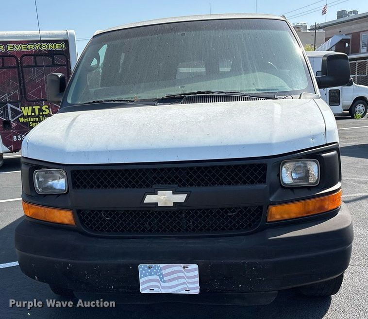 image for item OB9658 2014 Chevrolet Express G3500 van
