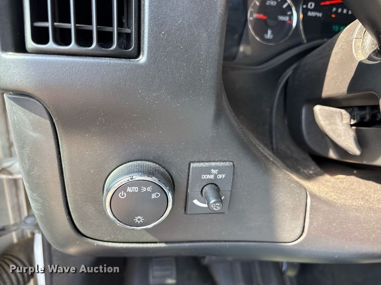 image for item OB9658 2014 Chevrolet Express G3500 van