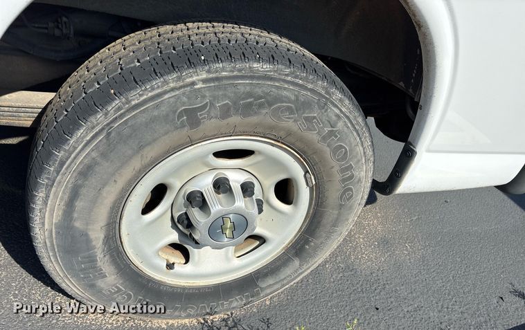 image for item OB9658 2014 Chevrolet Express G3500 van