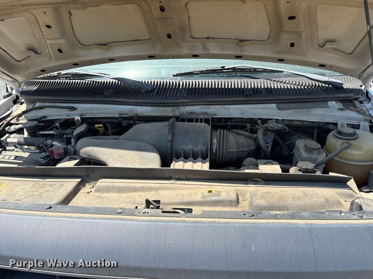 image for item OB9659 2013 Ford E350 Super Duty van