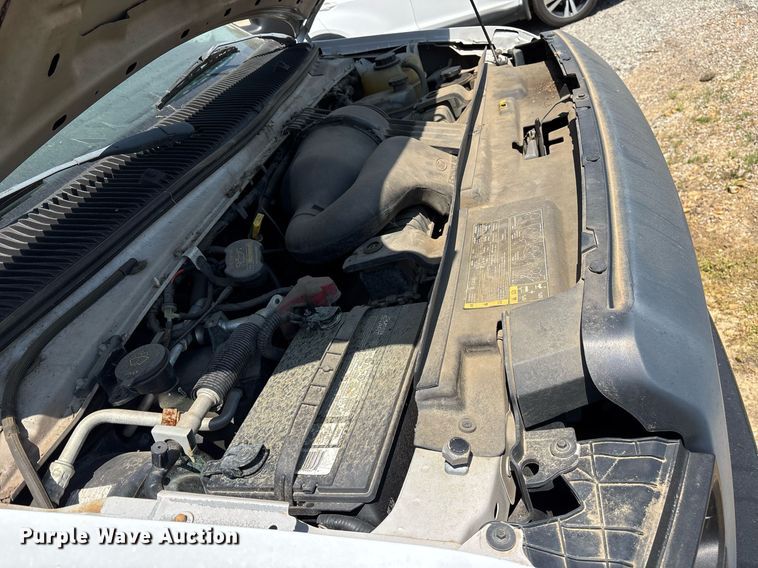 image for item OB9659 2013 Ford E350 Super Duty van