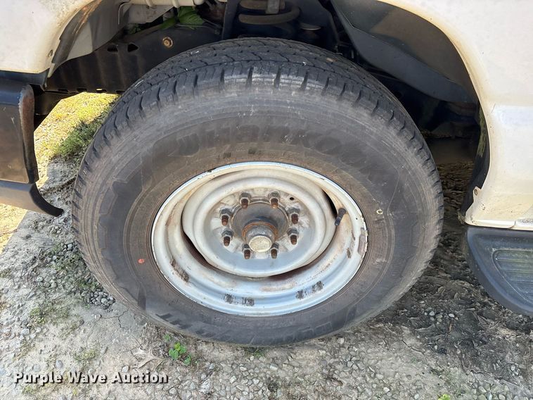 image for item OB9659 2013 Ford E350 Super Duty van