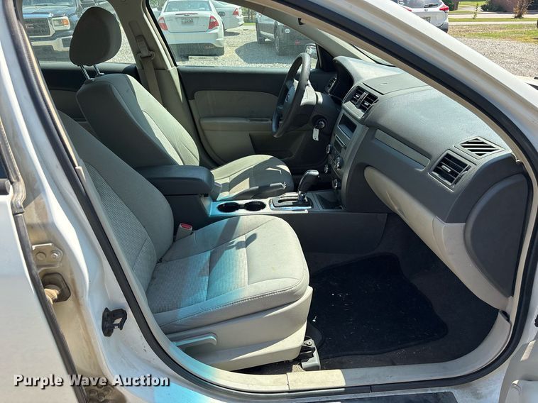 image for item OB9660 2011 Ford Fusion 