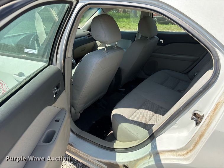 image for item OB9660 2011 Ford Fusion 