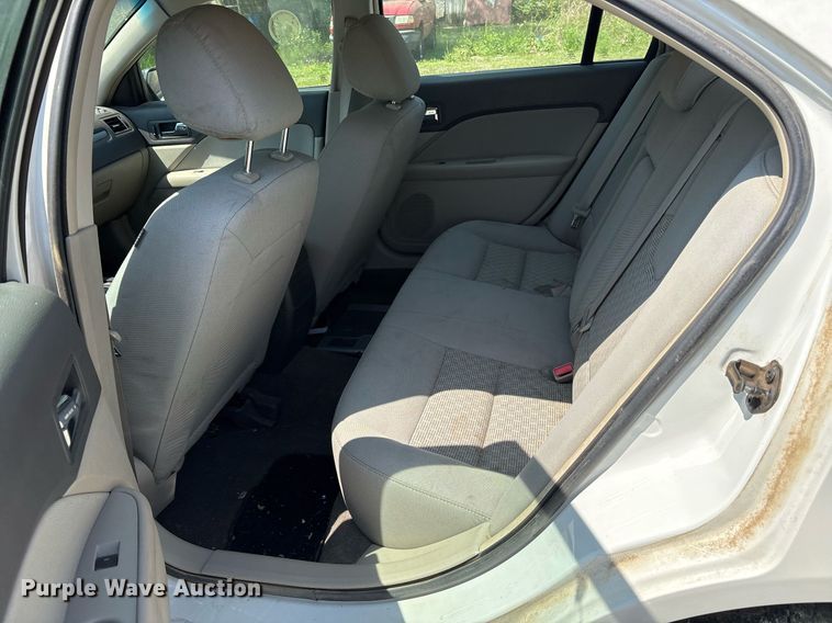 image for item OB9660 2011 Ford Fusion 