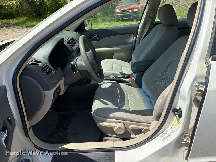 image for item OB9661 2011 Ford Fusion 