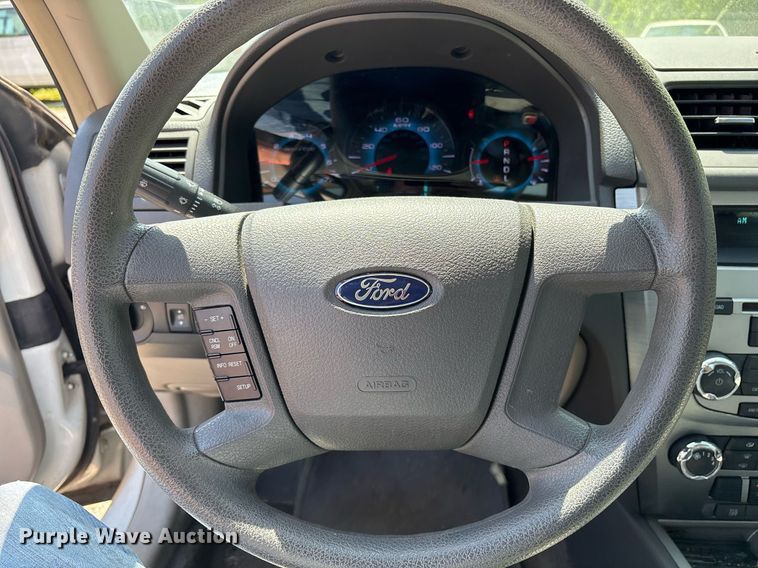 image for item OB9661 2011 Ford Fusion 