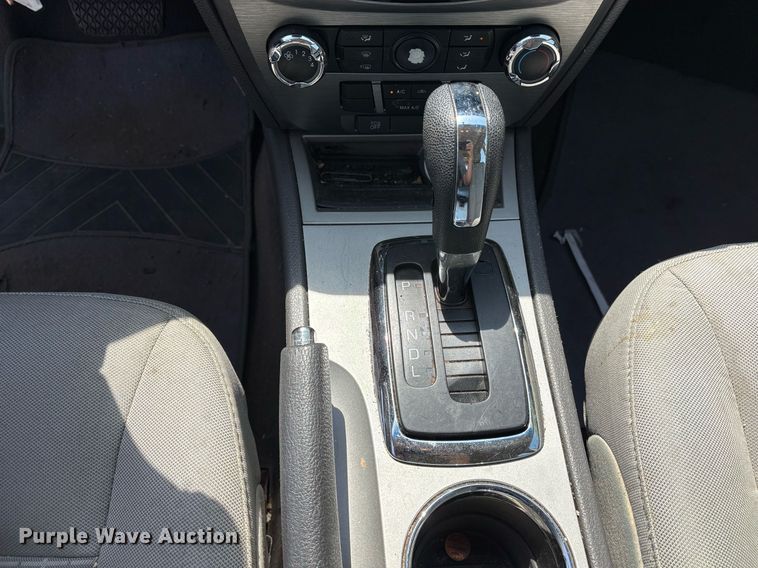 image for item OB9661 2011 Ford Fusion 