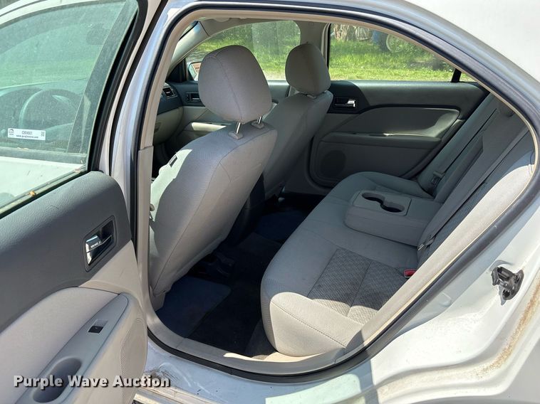 image for item OB9661 2011 Ford Fusion 