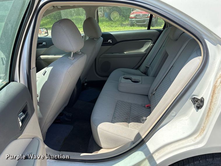 image for item OB9661 2011 Ford Fusion 