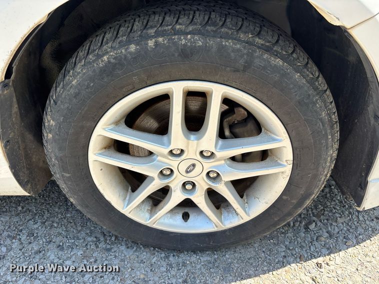 image for item OB9661 2011 Ford Fusion 