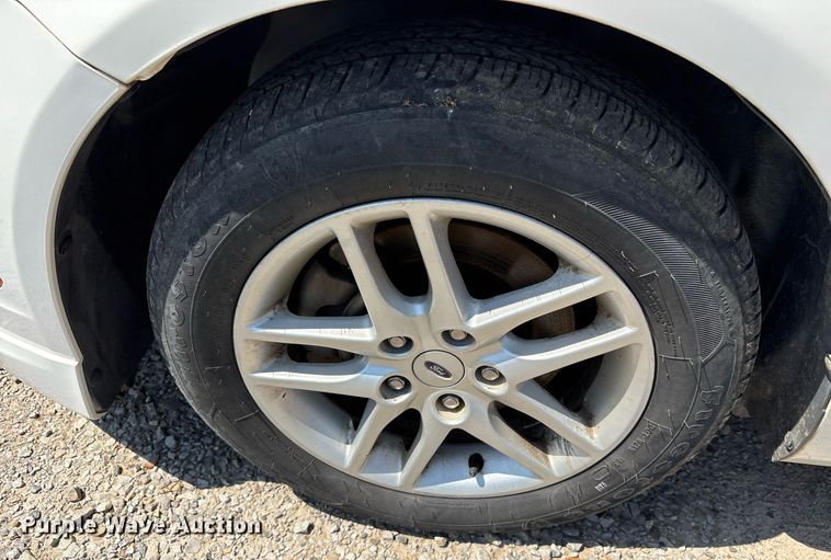 image for item OB9661 2011 Ford Fusion 