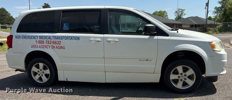 image for item OB9662 2013 Dodge Grand Caravan handicap accessible van