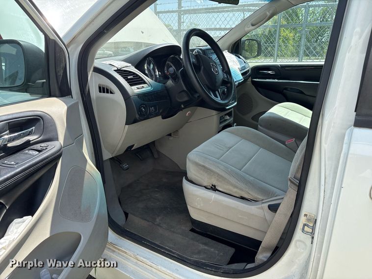 image for item OB9662 2013 Dodge Grand Caravan handicap accessible van