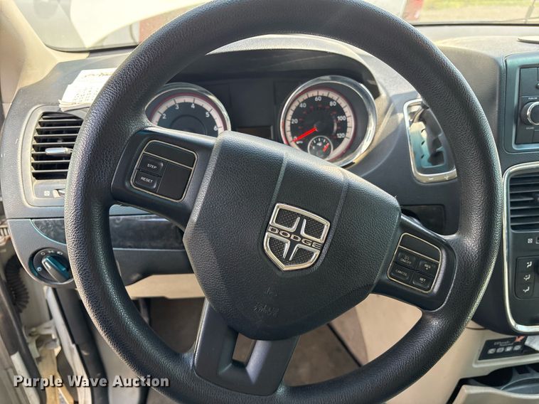 image for item OB9662 2013 Dodge Grand Caravan handicap accessible van
