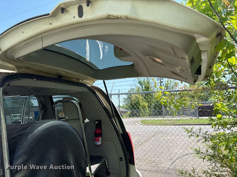 image for item OB9662 2013 Dodge Grand Caravan handicap accessible van