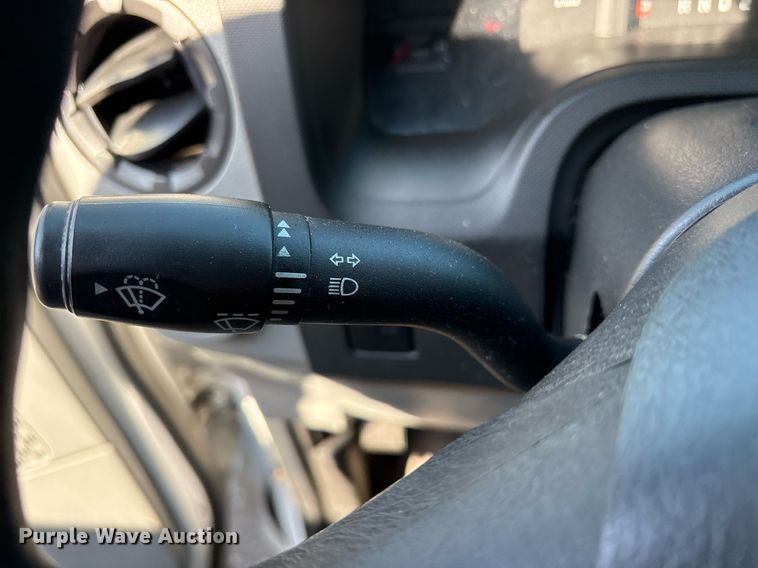 image for item OB9663 2014 Ford E350 Super Duty XL van