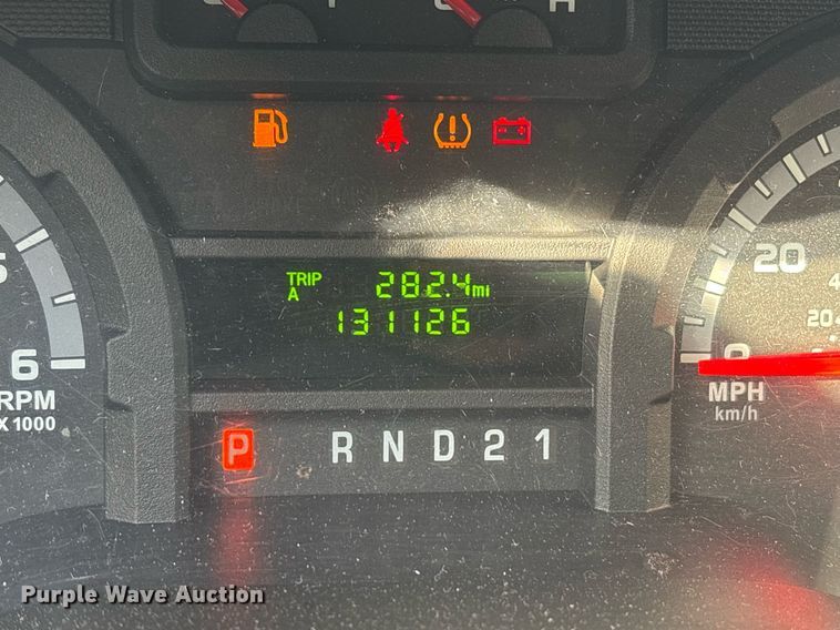 image for item OB9663 2014 Ford E350 Super Duty XL van