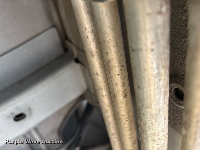 image for item OB9663 2014 Ford E350 Super Duty XL van