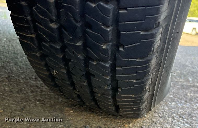 image for item OB9663 2014 Ford E350 Super Duty XL van