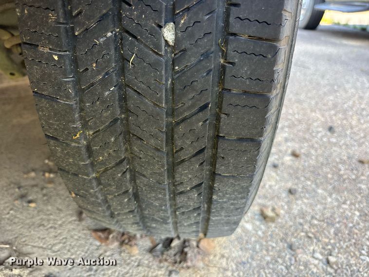 image for item OB9663 2014 Ford E350 Super Duty XL van