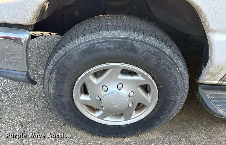 image for item OB9663 2014 Ford E350 Super Duty XL van