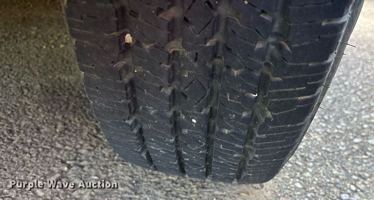 image for item OB9663 2014 Ford E350 Super Duty XL van