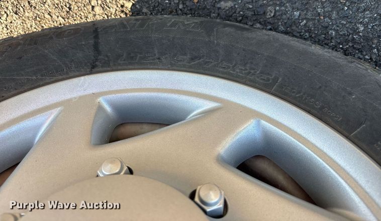 image for item OB9664 2013 Ford E350 Super Duty XL van