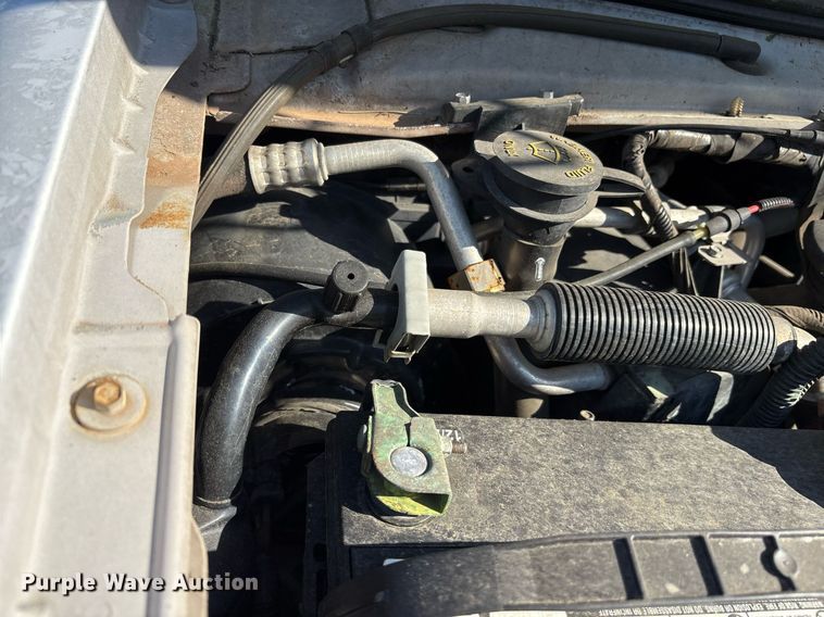 image for item OB9665 2013 Ford E350 Super Duty XL van