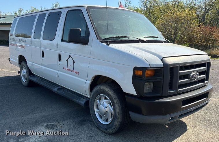 image for item OB9666 2014 Ford E350 Super Duty XL van
