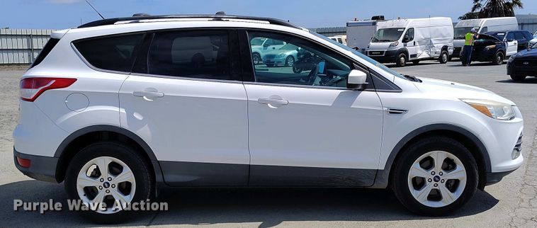 image for item YA0463 2013 Ford Escape SE SUV