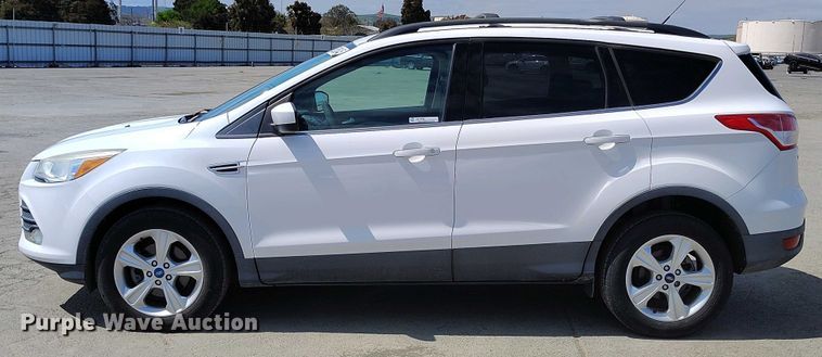 image for item YA0463 2013 Ford Escape SE SUV