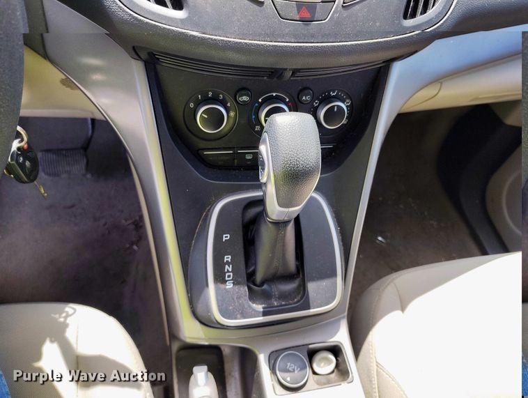 image for item YA0463 2013 Ford Escape SE SUV