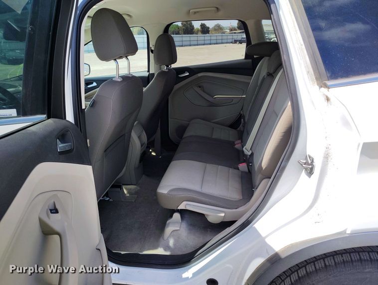 image for item YA0463 2013 Ford Escape SE SUV