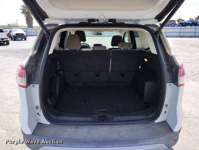 image for item YA0463 2013 Ford Escape SE SUV
