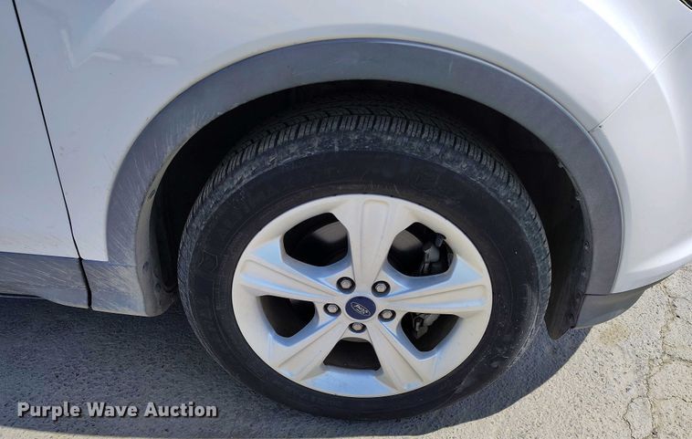 image for item YA0463 2013 Ford Escape SE SUV