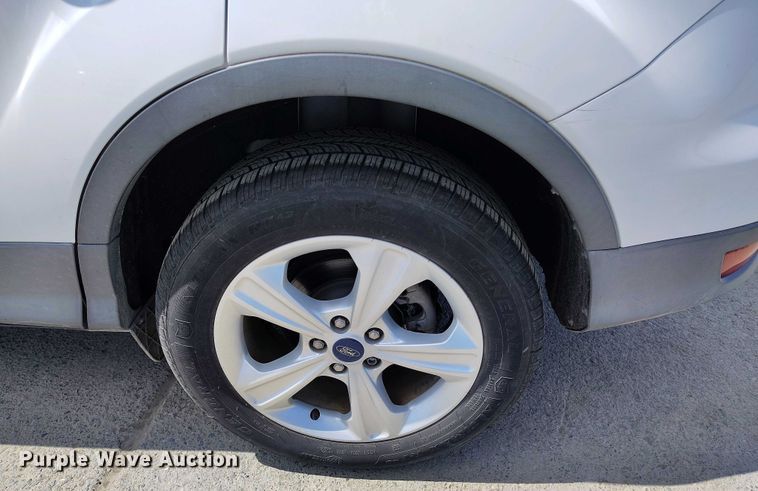 image for item YA0463 2013 Ford Escape SE SUV